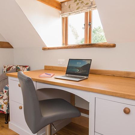 Exquisite Coach House Near Silverstone & Stowe Apartment Buckingham Luaran gambar